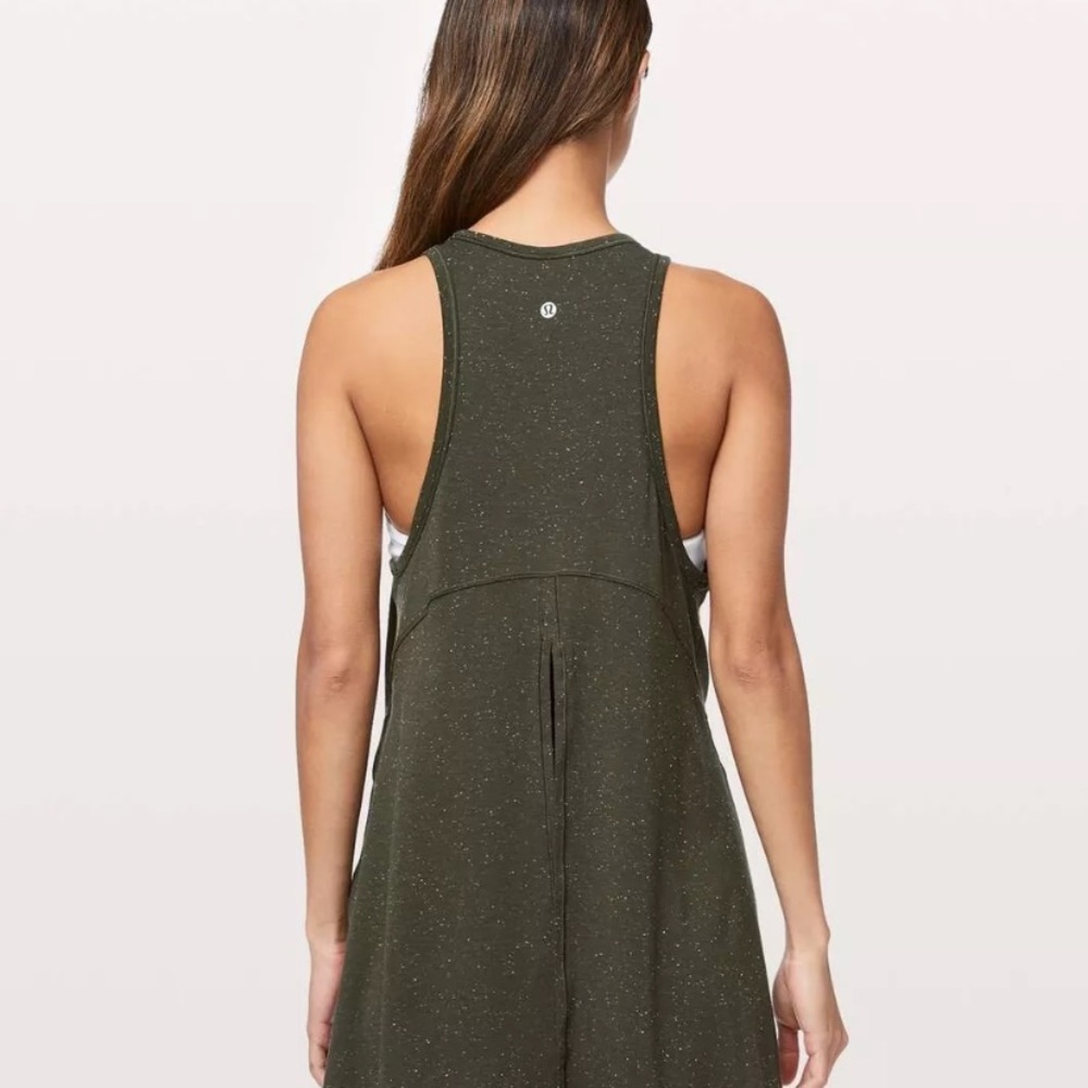 Lululemon Goal Up Tank top tie back size 6 In Olive Green Sleeveless